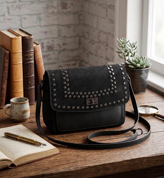 Xena Stud Bag Black